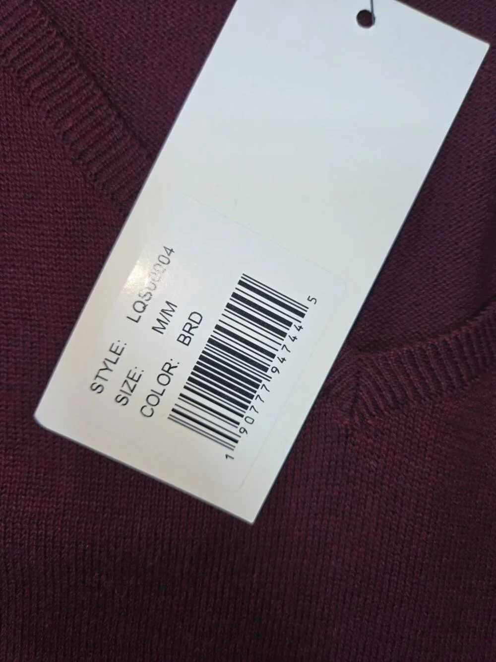 Clique Mens Burgundy V-Neck Lightweight Sweater Medium NWT